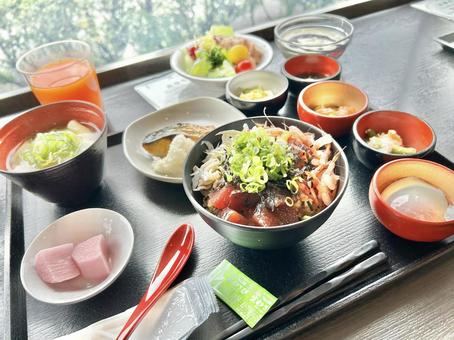 ホテルの朝食バイキング(駿河丼) ホテルの朝食バイキング(駿河丼) ホテル,朝食,バイキングの写真素材