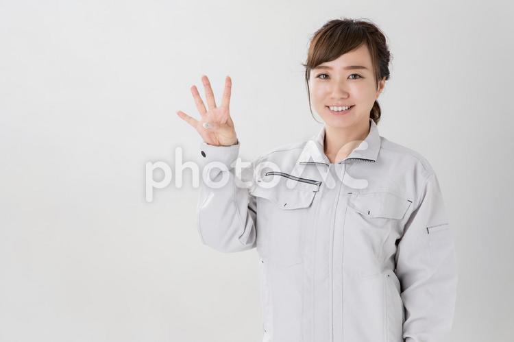 作業服をきたビジネスウーマン 4,作業服,女性の写真素材