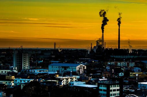 煙突と夕焼け 静岡,煙突,煙の写真素材