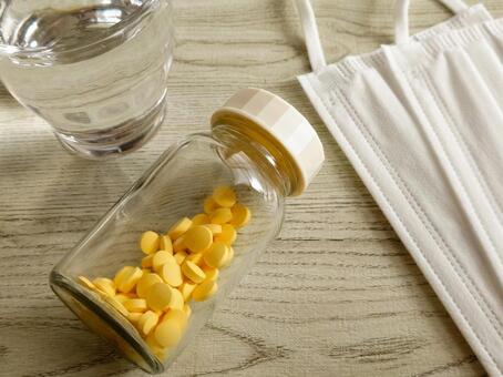 かぜ対策セット かぜ,感染症対策,かぜ薬の写真素材