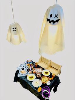 ハロウィン　テーブル ハロウィン,テーブル,おばけの写真素材