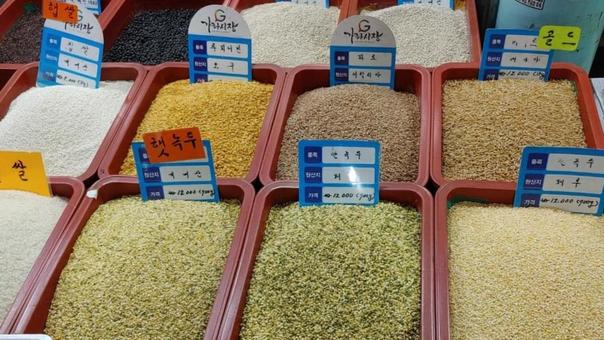 韓国市場の写真