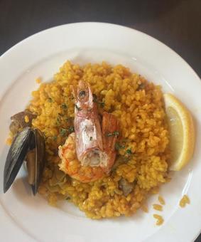 パエリア パエリア ランチ,人気ランチ,ランチプレートの写真素材