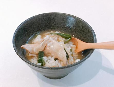 豚肉にら雑炊 豚肉にら雑炊の写真