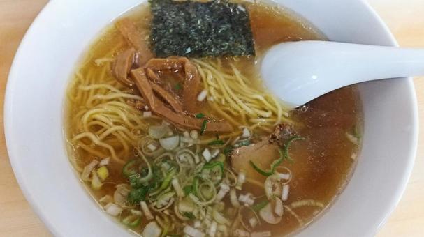 醤油ラーメン 醤油ラーメン 醤油ラーメン,拉麺,麺類の写真素材