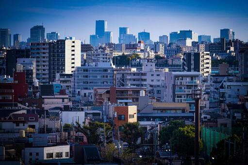 東京荒川区の青い街並み 日本,東京,東京都の写真素材