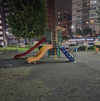 日ノ出川公園 横浜,日ノ出川公園,遊具の写真素材