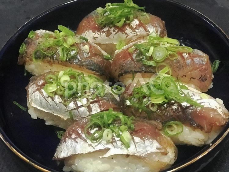 釣ったアジの握り寿司 魚料理,アジ,釣った魚の写真素材