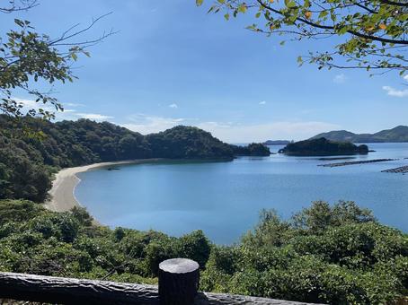 笠戸島から見た海 笠戸島から見た海 自然,海,山の写真素材