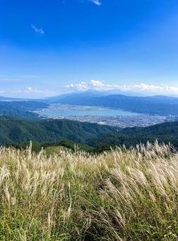 諏訪湖 高ボッチ山からの眺め 諏訪湖 高ボッチ山からの眺め 高ボッチ高原,高ボッチ山,諏訪湖の写真素材