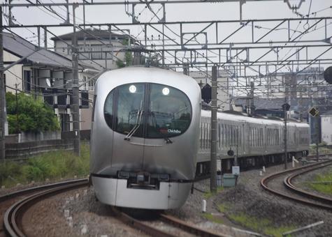 西武001系ラビュー 所沢カーブにて 西武001系ラビュー 所沢カーブにての写真