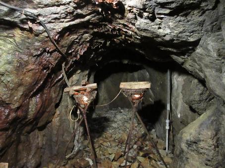 Photo, three sections of caves, sea cave, cave, 