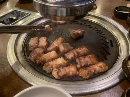 焼き肉 サムギョプサル 焼き肉 サムギョプサル 韓国,韓国料理,焼き肉の写真素材