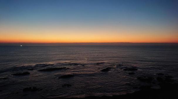 夜明け 初日の出,太陽,夜明けの写真素材