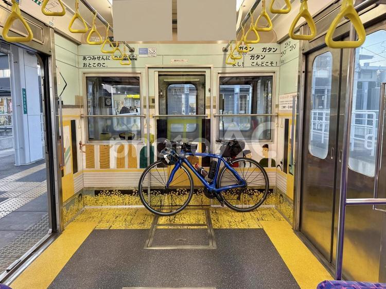 サイクルトレイン（豊鉄渥美線）2 サイクルトレイン,ロードバイク,自転車の写真素材