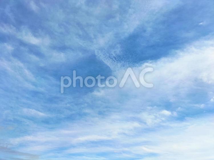 夏秋の空 2 夏,秋,道中の写真素材