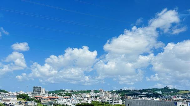 沖縄の青空 沖縄の青空 沖縄,空,風景の写真素材