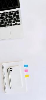 Smartphone and computer vertical position copy space, JPG