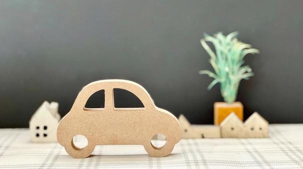 車のナチュラル小物とミニ家小物_黒背景 車のナチュラル小物とミニ家小物_黒背景の写真