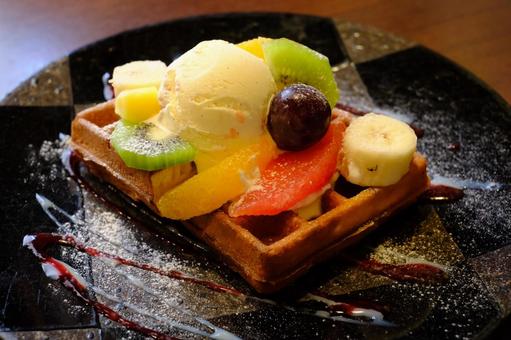 フルーツワッフル フルーツワッフル,ワッフル,モーニングの写真素材