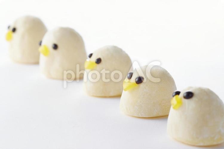 酉年　スイーツ(マシュマロ)　鶏　ひよこ 家族,酉年,親子の写真素材
