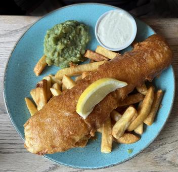 フィッシュアンドチップス フィッシュアンドチップス,魚,じゃがいもの写真素材