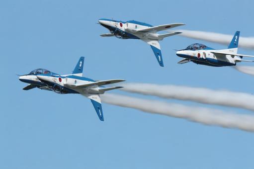 T-4 Blue T-4 Blueの写真