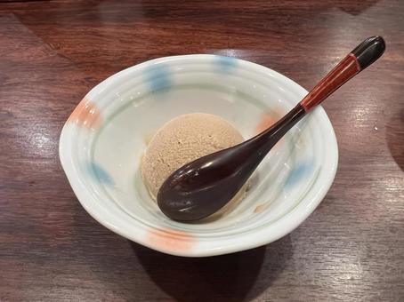 コーヒーのアイスクリーム コーヒーのアイスクリーム アイス,アイスクリーム,冷菓の写真素材