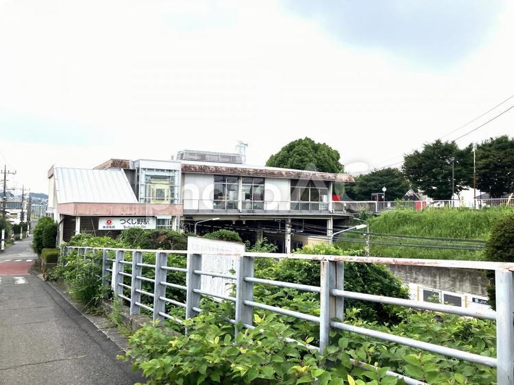 田園都市線のつくし野駅 つくし野駅,つくし野,田園都市線の写真素材